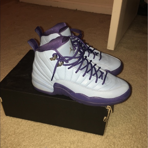 dark purple dust 12s